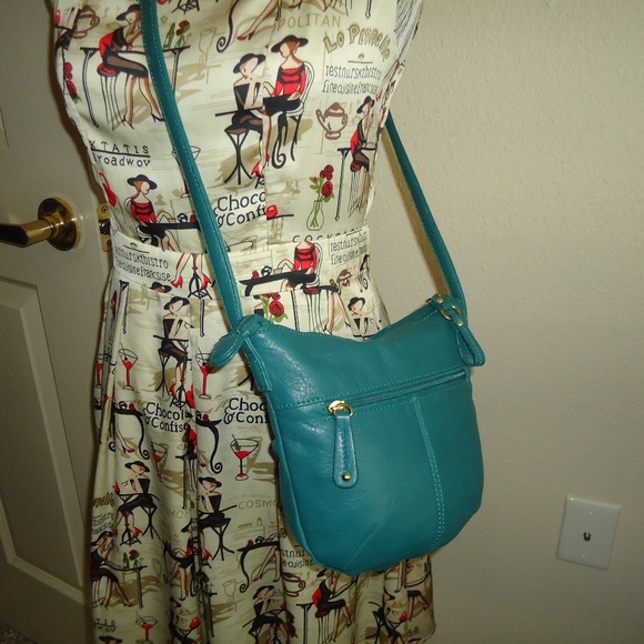STONEMOUNTAIN Aquamarine Crossbody Bag Genuine Leather Turquoise Logo - Picture 3 of 14